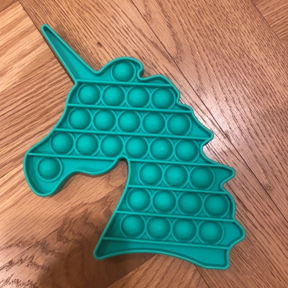 Kids Fidget Toys Bundle - Picture 4 of 4